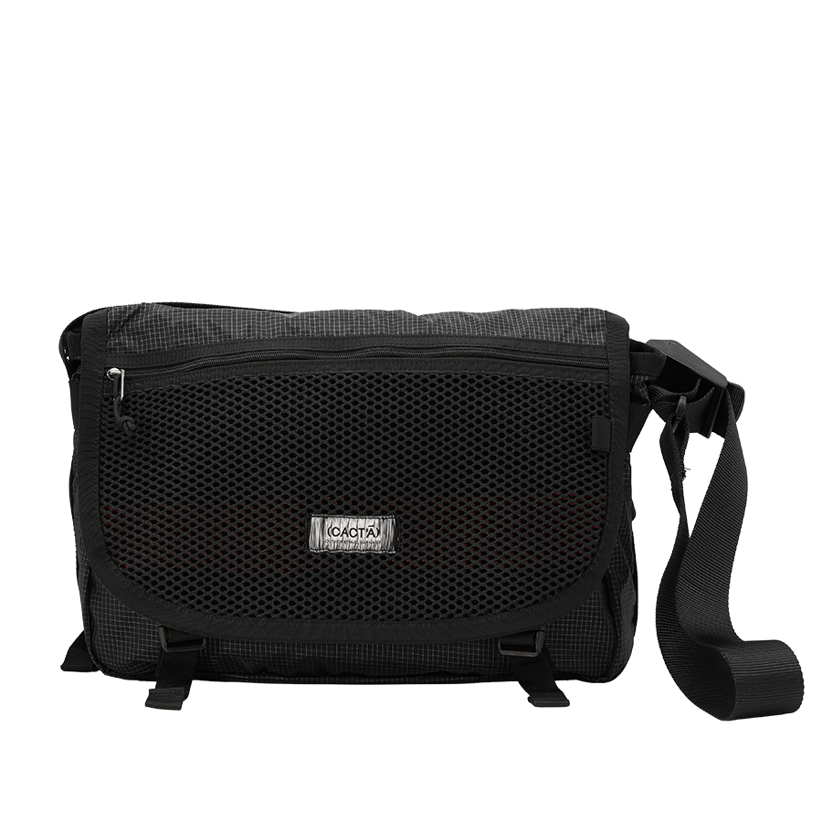 NO.1044　DOWN ERYY OVER　MESSENGER BAG