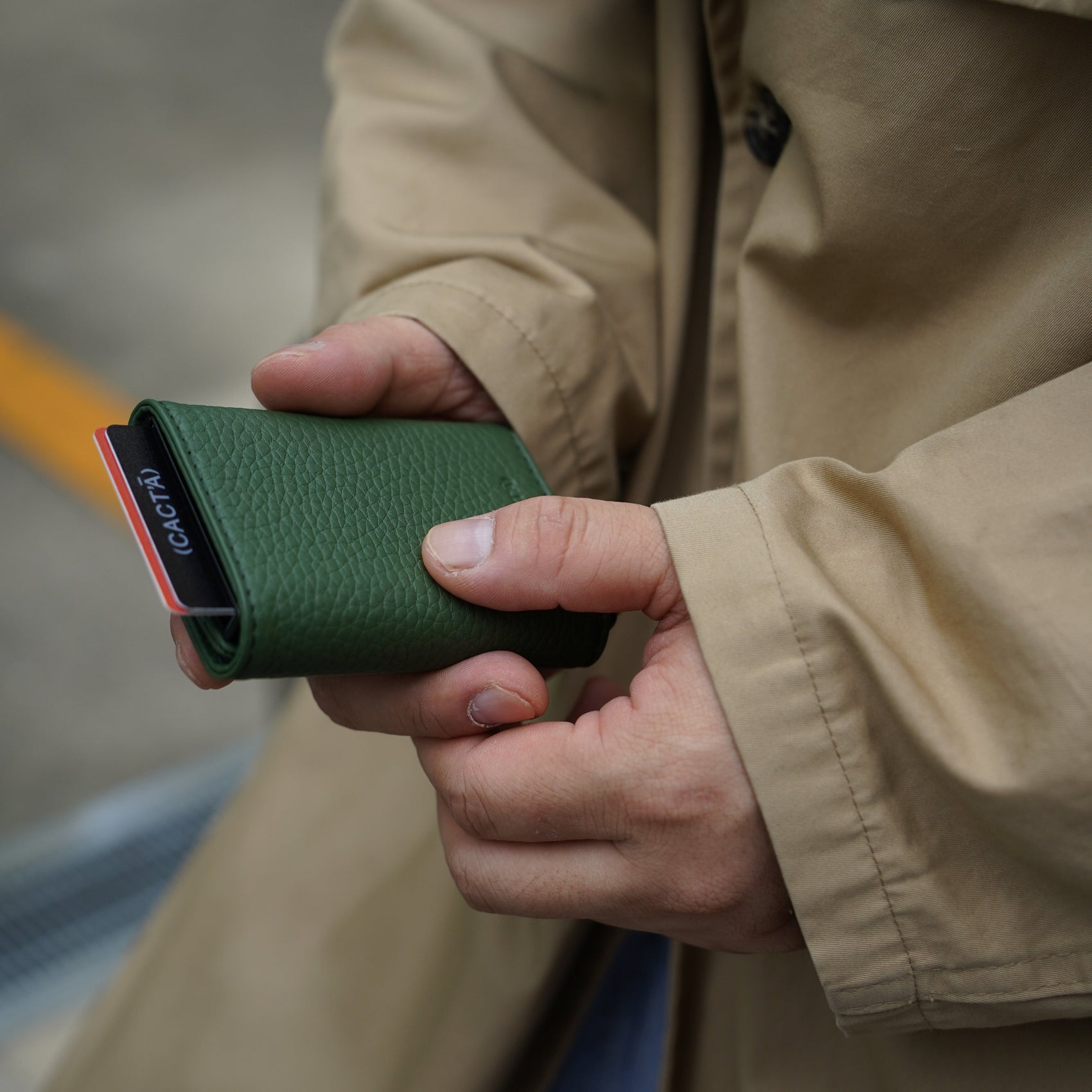 NO.2040　TROPICAL FIMAT　PAYMENT HUNTER WALLET