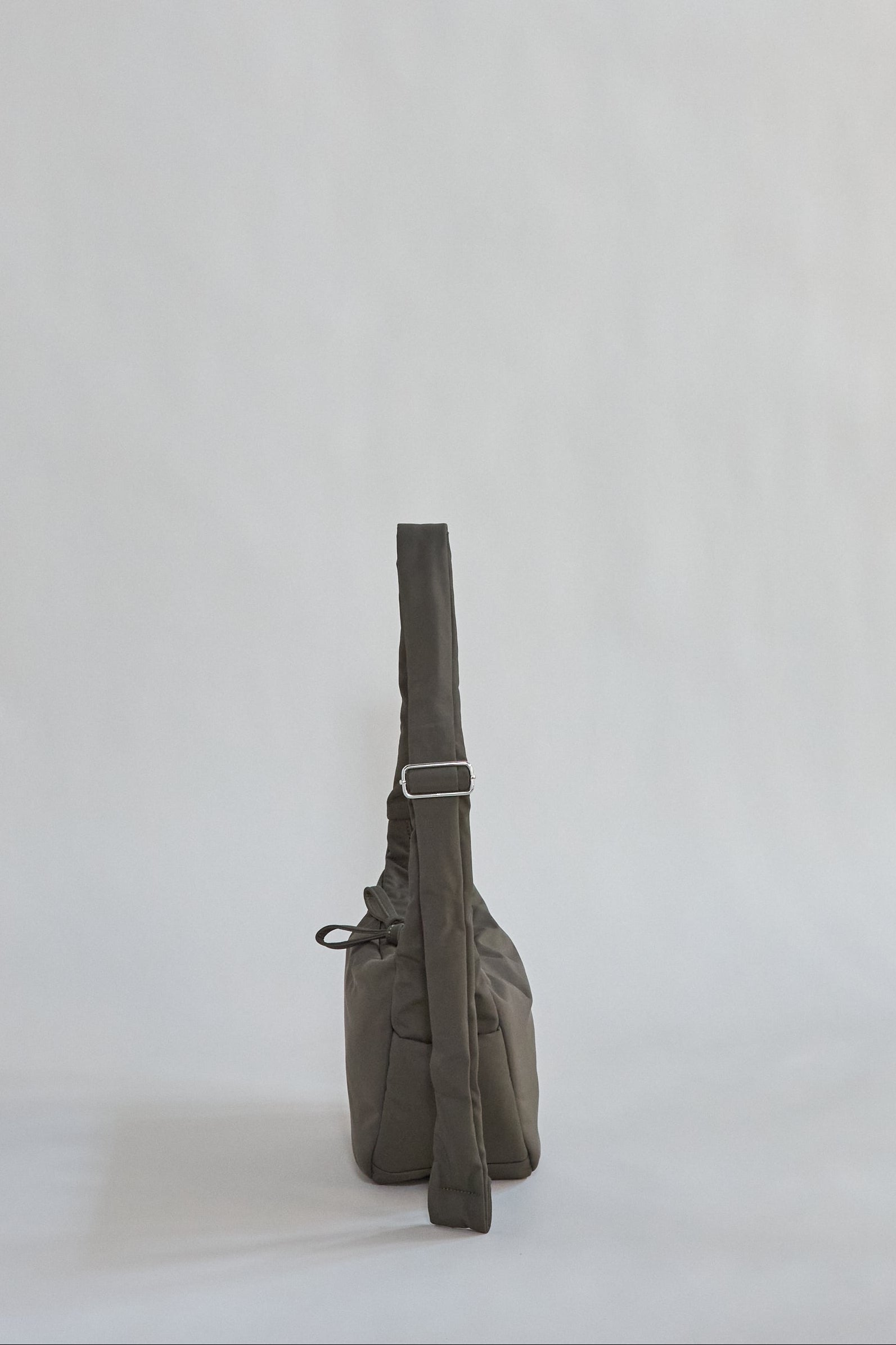 NO.1063　BONDING BOTT　SHOULDER BAG